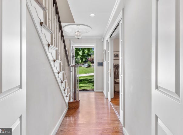 931 HOLLOW ROAD, WAYNE, PA 19087