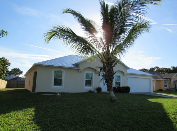 1482 SE KIRKE LANE, PORT SAINT LUCIE, FL 34983