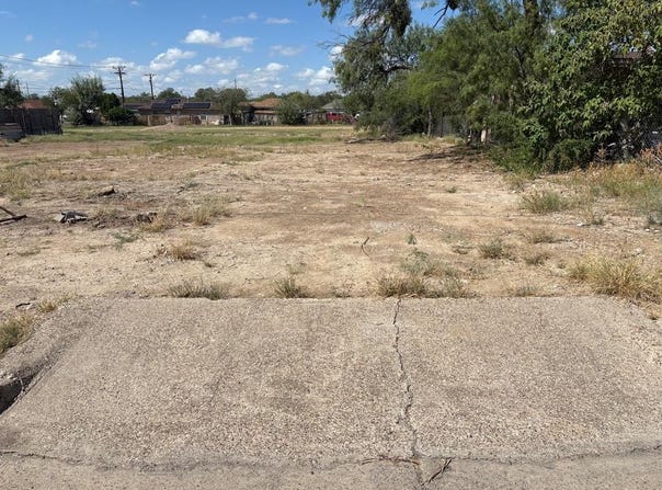 933 Concho, Eagle Pass, TX 78852