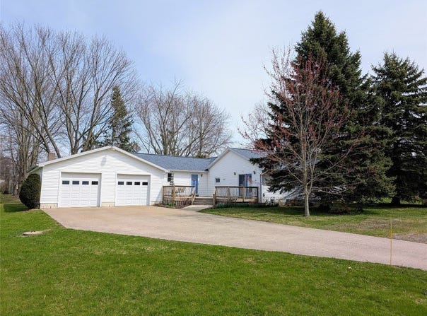 919 WALBRIDGE Road, Erie, PA 16510