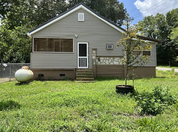 929 Race Street, Thayer, MO 65791