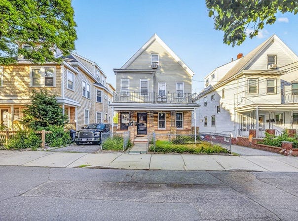 39 Derby St, Somerville, MA 02145