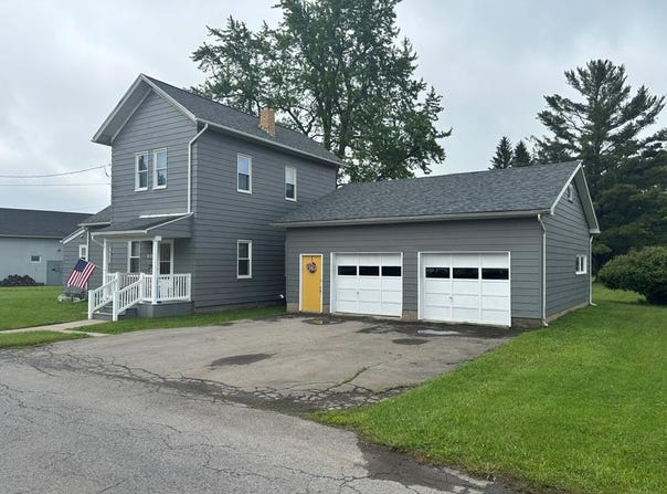 950 Corbett Street, Clarion, PA 16214