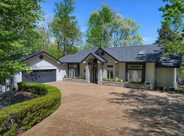 3 Narvaez Place, Hot Springs Village, AR 71909