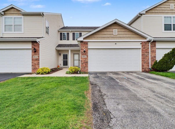 7682 E 111th Place, Crown Point, IN 46307