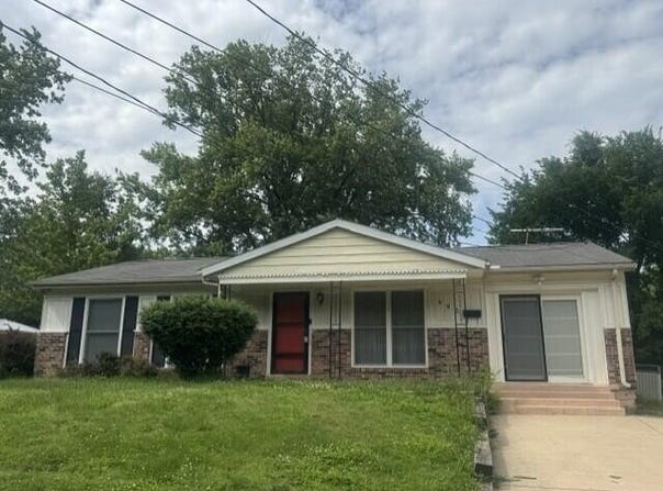 403 E Vine Street, Mexico, MO 65265