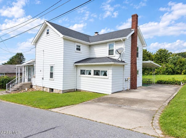 703 Saint Thomas Street, Gallitzin, PA 16641