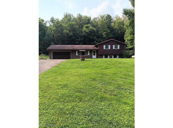 12670 Long Street, Byesville, OH 43723