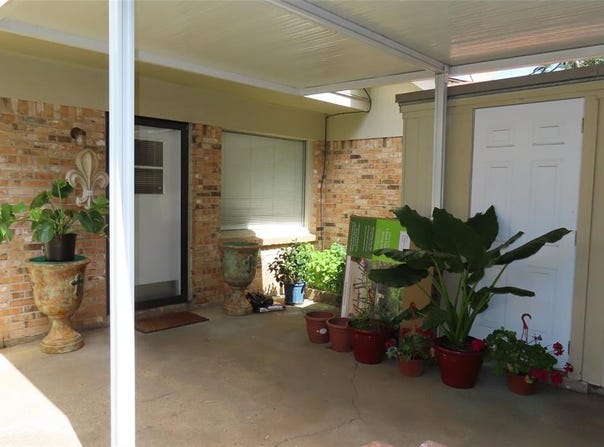 313 N Arkansas Street, Springhill, LA 71075