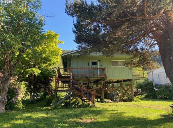 5944 S RIVER Loop, LincolnCity, OR 97367