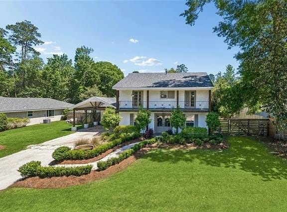 655 BARBARA Place, Mandeville, LA 70448