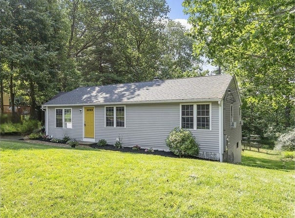 11 Lillian Dr, Ashburnham, MA 01430