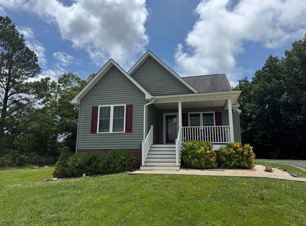 166 Dutch Lane, Appomattox, VA 24522