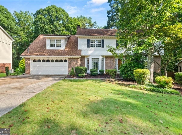 3798 SW Lee Ridge, Lilburn, GA 30047
