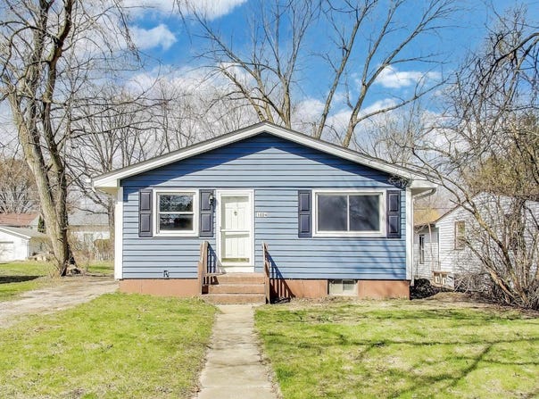 1224 Landon Avenue, Winthrop Harbor, IL 60096