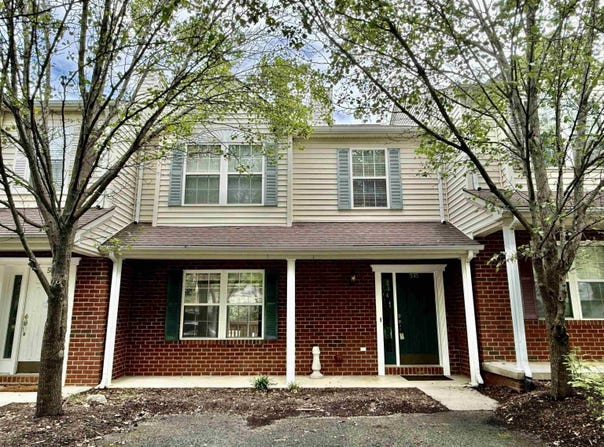 575 Oak Tree Boulevard, Christiansburg, VA 24073