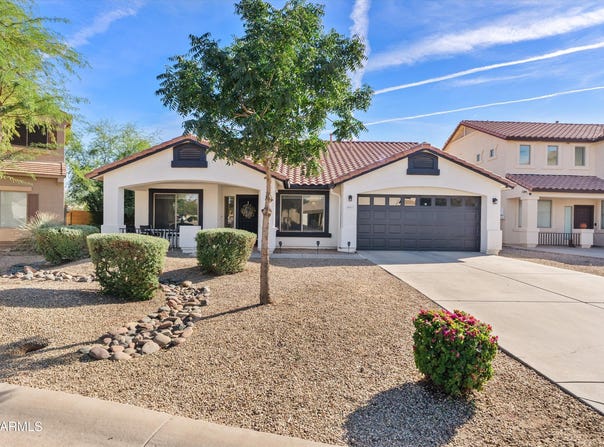 4507 E TANZANITE Lane, San Tan Valley, AZ 85143