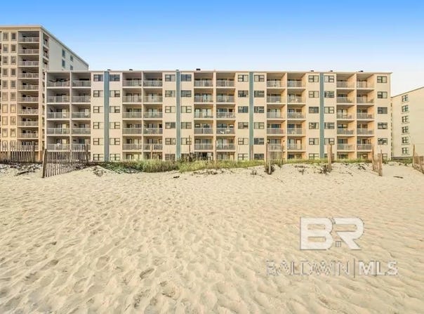421 E Beach Boulevard, Gulf Shores, AL 36542
