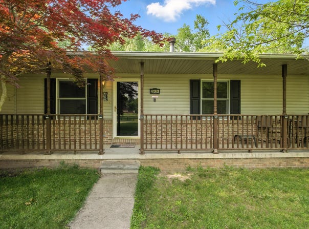 26434 King Road, Romulus, MI 48174