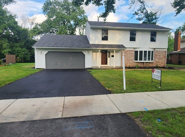 1421 Lawrence Crescent, Flossmoor, IL 60422