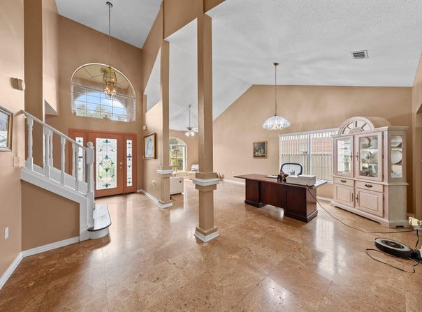 859 Mande Court, Shalimar, FL 32579