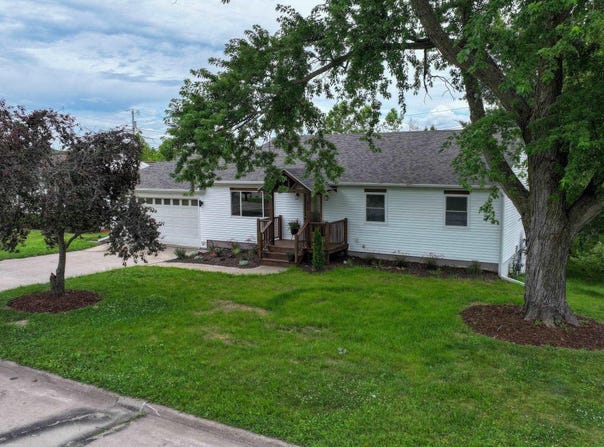 500 E Buchanan Avenue, Fairfield, IA 52556