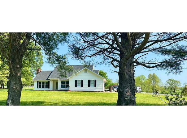 256 Black Oak Trail, Jackson, MO 63755