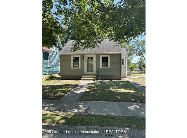 2019 Alpha Street, Lansing, MI 48910
