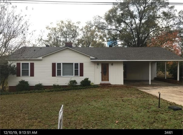 236 Barnes St, Abbeville, GA 31001