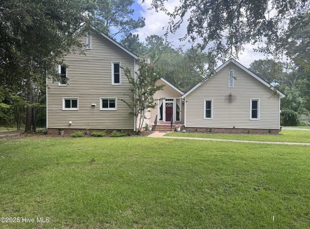 216 Plantation Drive, New Bern, NC 28562