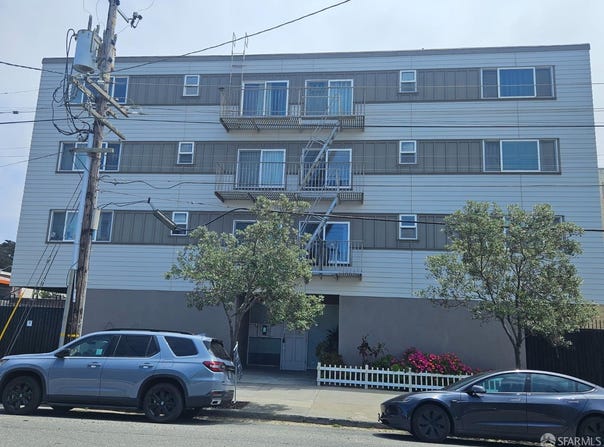 1220 La Playa Street, San Francisco, CA 94122