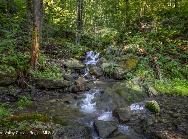 Old Plank Road, Cragsmoor, NY 12420