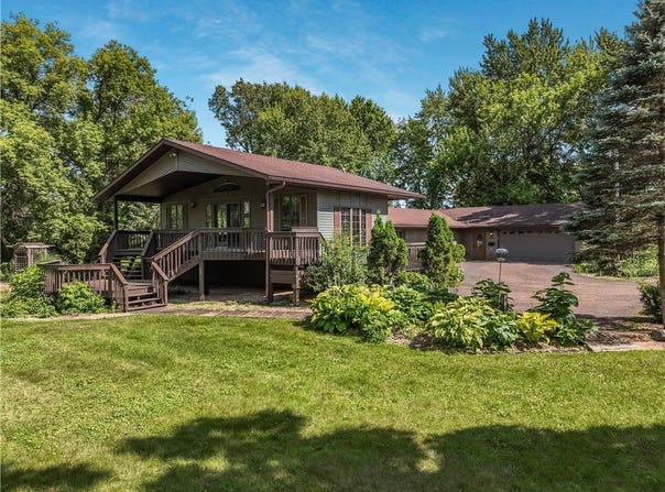 650 N Main Street, Cadott, WI 54727