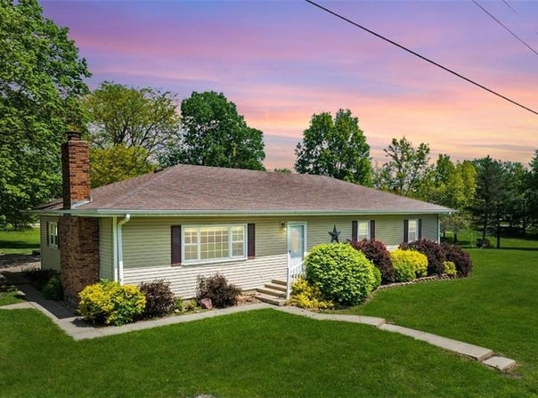 709 W Ogden Street, Gallatin, MO 64640