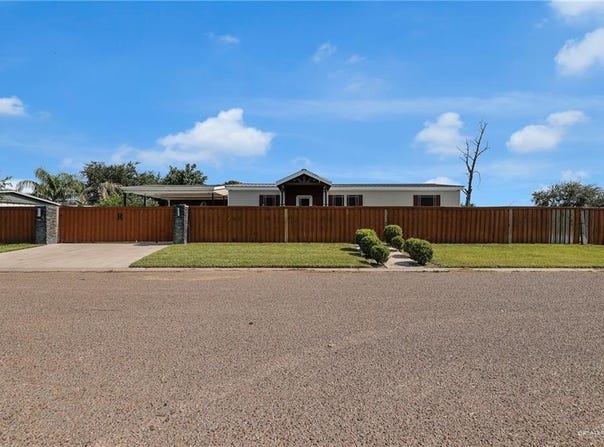 804 Red Bud Drive, Alamo, TX 78516