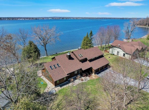 1360 Windmill Point Road, Alburgh, VT 05440