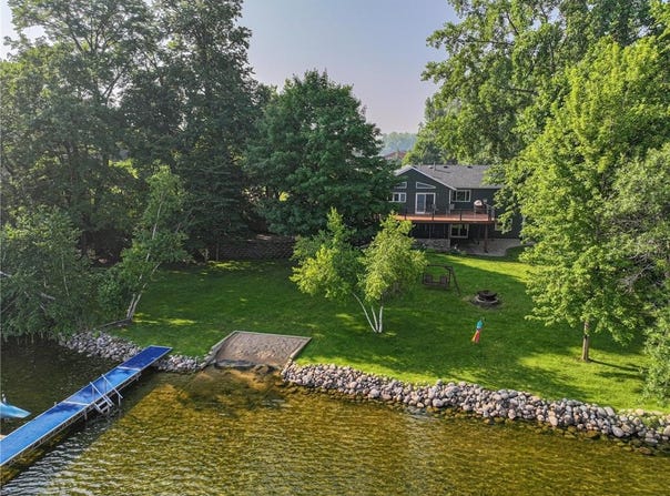 6834 Country Lane SW, Farwell, MN 56327