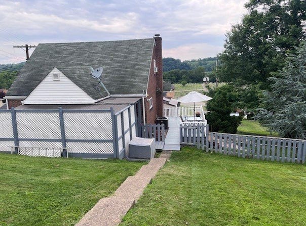 1305 Toman Avenue, Clairton, PA 15625