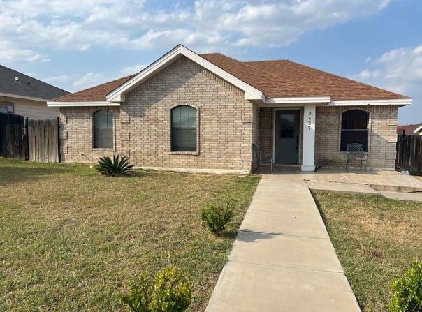 3437 Cole St, Eagle Pass, TX 78852