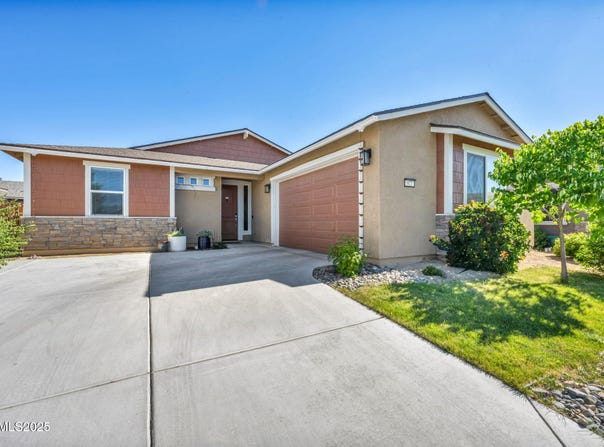 927 Croston Springs Drive, Sparks, NV 89436