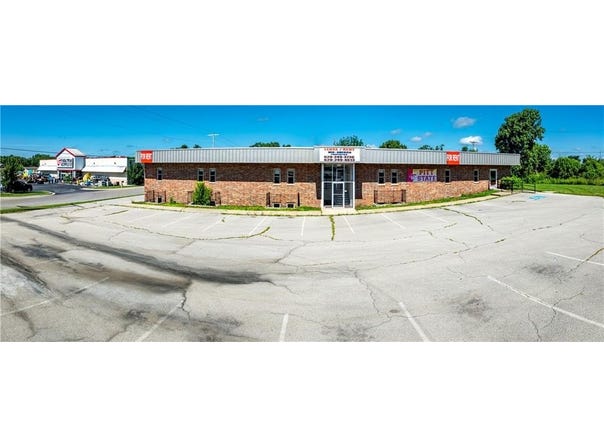 2807 N Broadway Street, Pittsburg, KS 66762