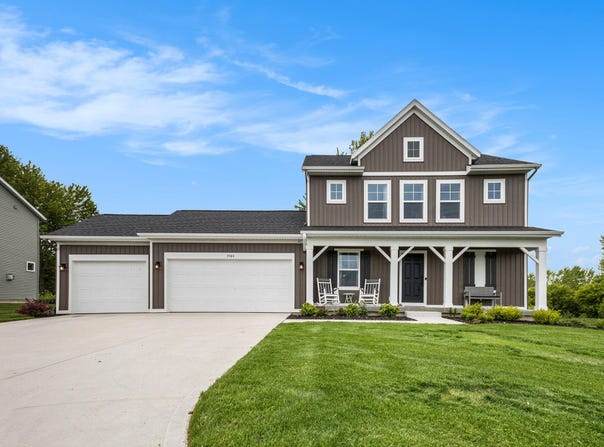 7584 Ridgeline Drive, Zeeland, MI 49464