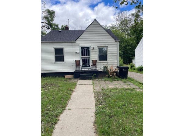 19350 Glastonbury Road, Detroit, MI 48219