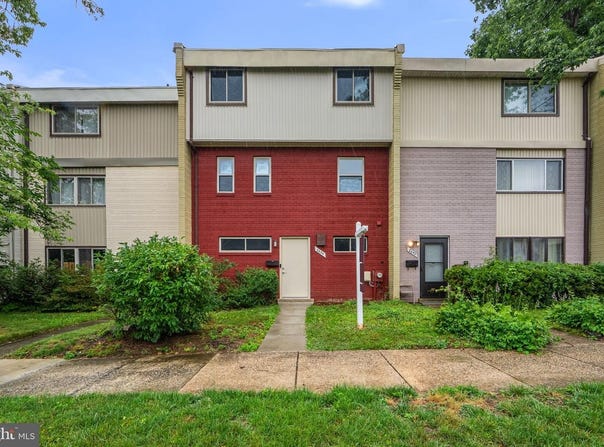 8654 BRAE BROOKE DR, LANHAM, MD 20706