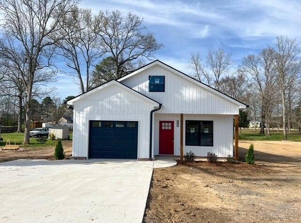 1637 BOLTE Rd, Cullman, AL 35055