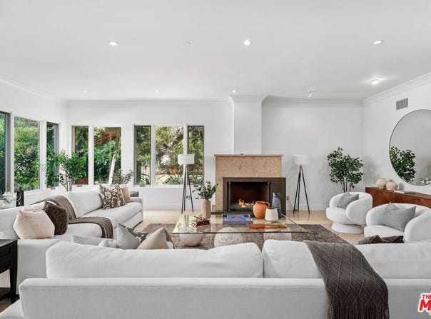 9580 Shirley Ln, Beverly Hills, CA 90210