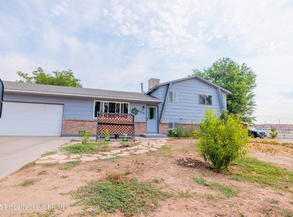 2308 CAMINA PLACER, Farmington, NM 87401