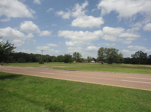 1600 Highway 90, Gautier, MS 39553