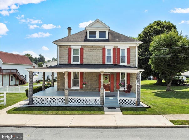 118 W FIFTH STREET, WAYNESBORO, PA 17268