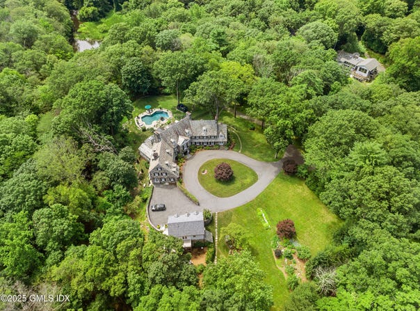 31 Sawmill Lane, Greenwich, CT 06830